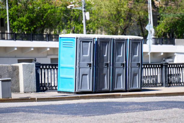 Portable Toilet Options We Offer in Bloomington, TX